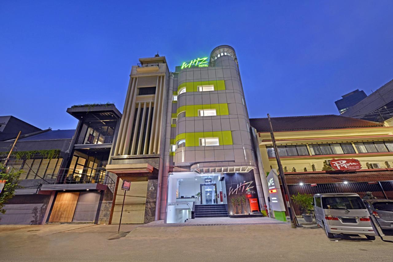 Whiz Hotel Falatehan Jakarta Ngoại thất bức ảnh