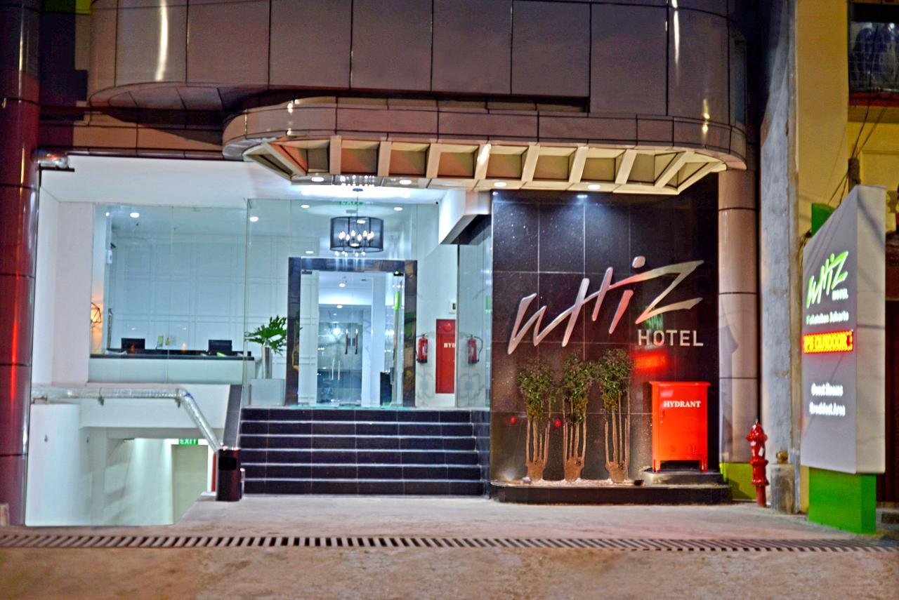 Whiz Hotel Falatehan Jakarta Ngoại thất bức ảnh